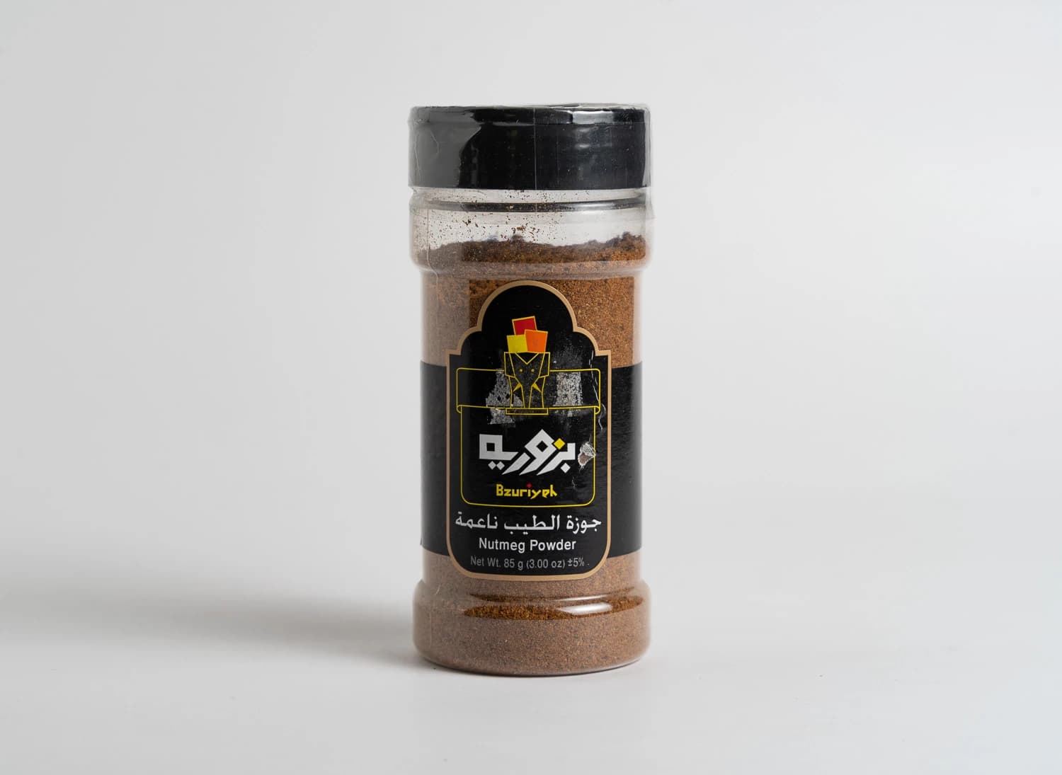 Dry nutmeg powder